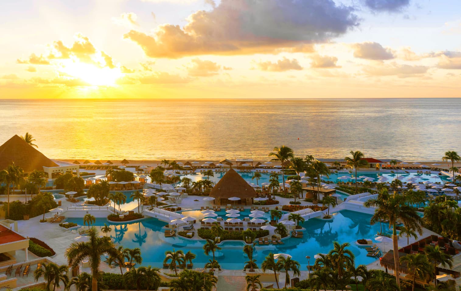 Muelle del hotel Friendly Fun Puerto Vallarta